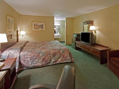 Americas Best Value Inn-Grenada image 13